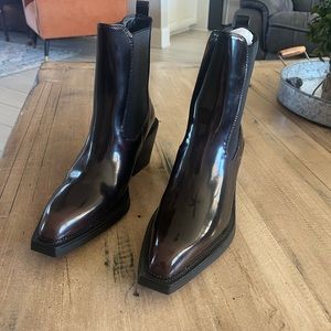 Circus NY by Steve Edelman Mindy boots NWT